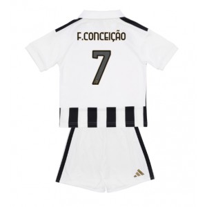 Juventus Francisco Conceicao #7 Jalkapallovaatteet Lasten Kotipeliasu 2026-27 Lyhythihainen (+ Lyhyet housut)